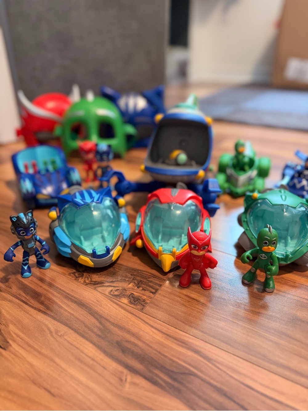 PJ Masks Lot! Kids Toy Vehicle and Figure Set - Race cars, underwater adventure - Picture 3 of 7